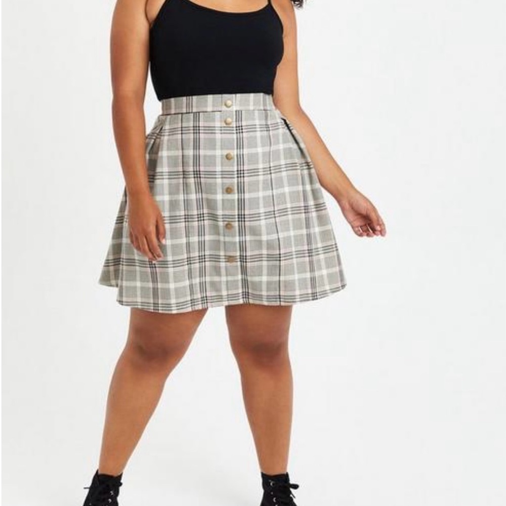 Torrid mini skirt 1